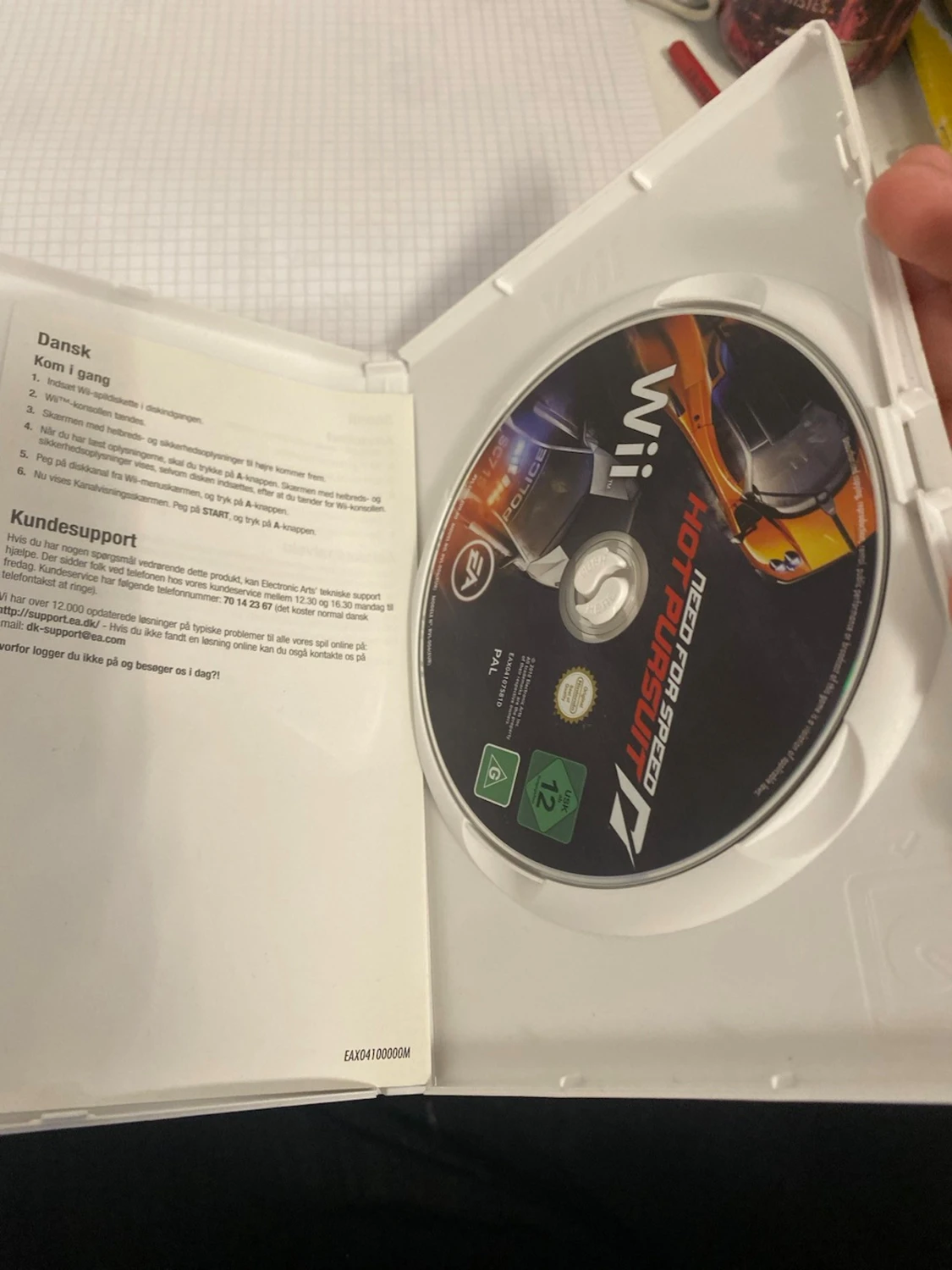 Need for Speed Hot Pursuit Wii - 2