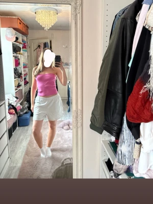 Rosa topp - Supersöt ribbad topp som tyvärr aldrig har kommit till användning ❣️