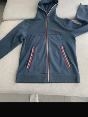 Boss kofta - Snygg blå kofta från Hugo blss, ÄKTA