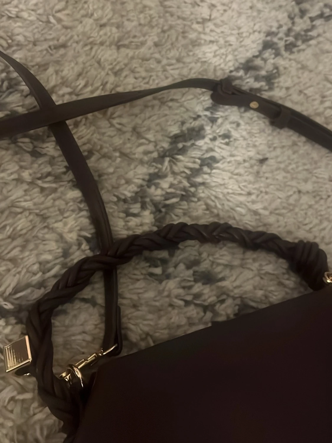 Brun handväska med flätat handtag - 2