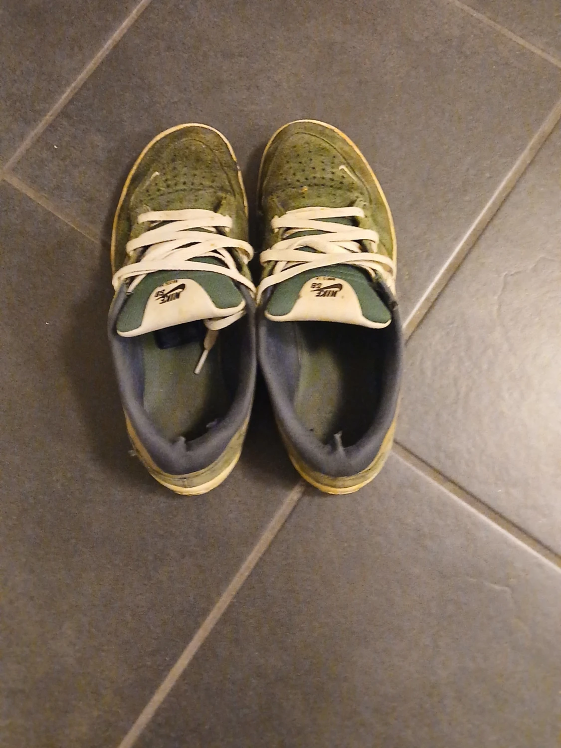 Gröna Nike SB skor - 2