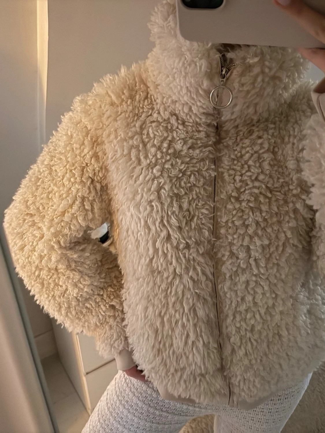 Fluffig jacka - 4
