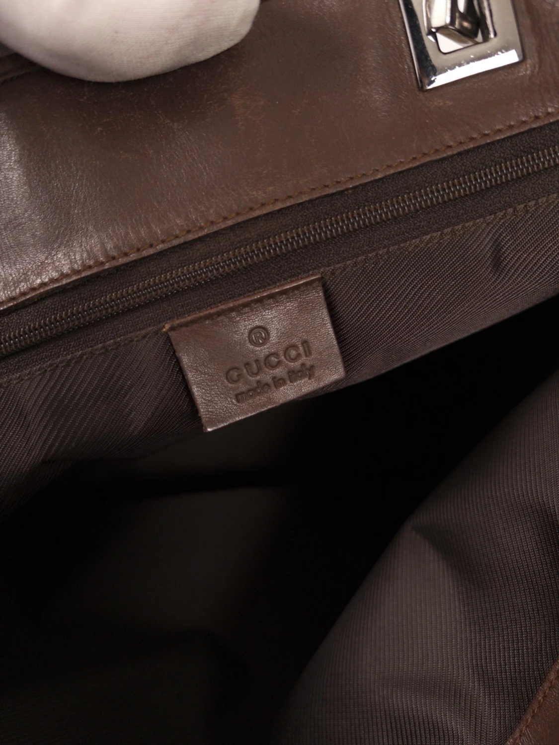 GUCCI GG Canvas Medium Tote Bag - 5