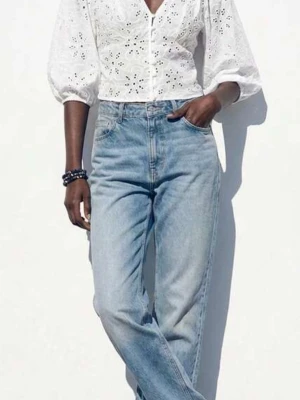 Vit blus - En fin vit blus som är perfekt nu till sommaren💕