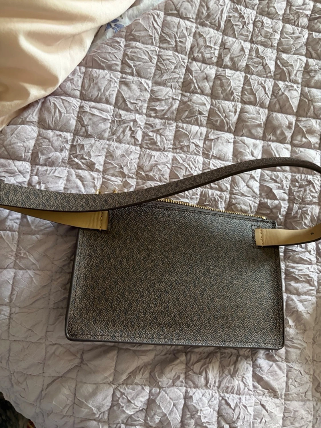 Brun midjeväska från Michael Kors