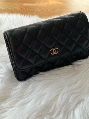 Väska  - Helt ny band ingår 