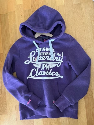  Superdry hoodie - Pris kan diskuteras