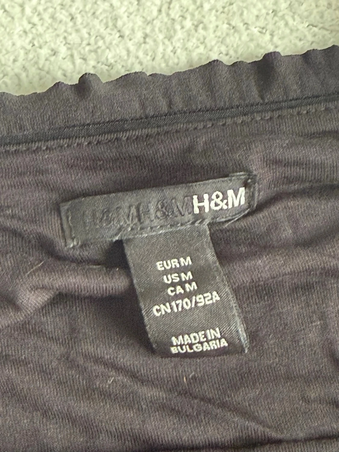 Svart kort klänning från H&M (M) - 1