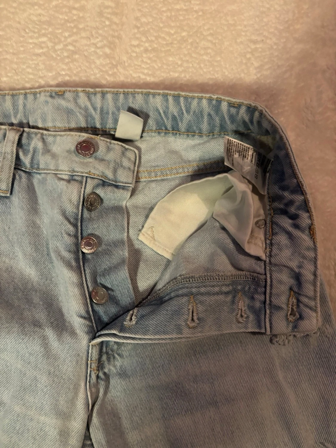 Ljusblå ripped jeans från H&M - 2