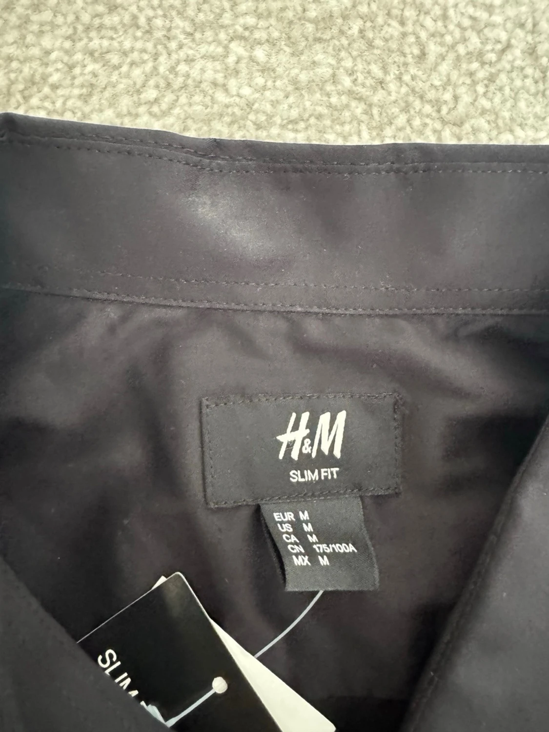 Svart skjorta från H&M - 3