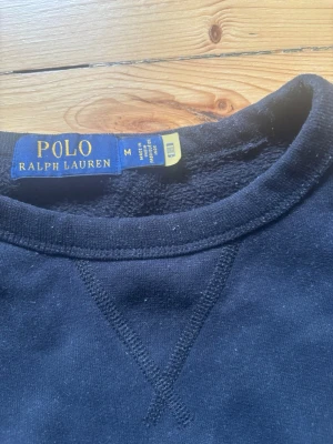 Ralph lauren hoodie - Det noppriga går att få bort lätt, använd få gånger, qr kod finns, pris ej hugget i sten