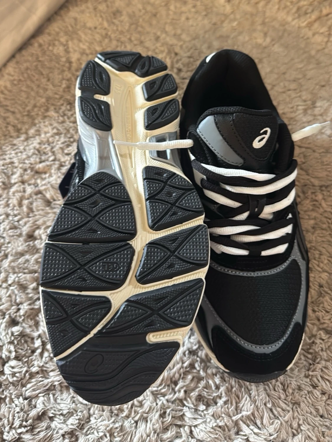 Asics NYC - 3