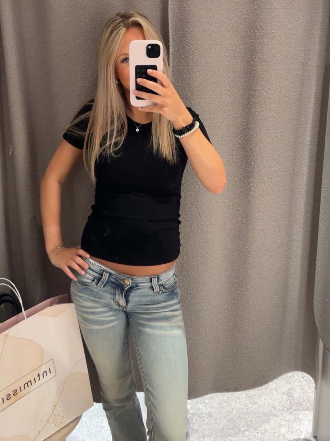 Cheap monday Jeans