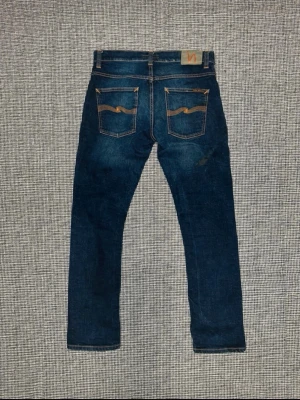 Nudie jeans - Säljer dessa för dom är för små för mig! Dom är bra kvalité och jag använde dom inte så mycket
