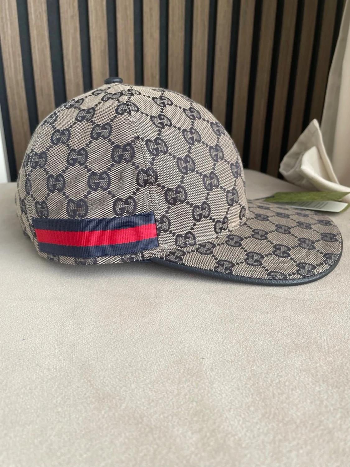 Gucci beige keps med GG-mönster - 1