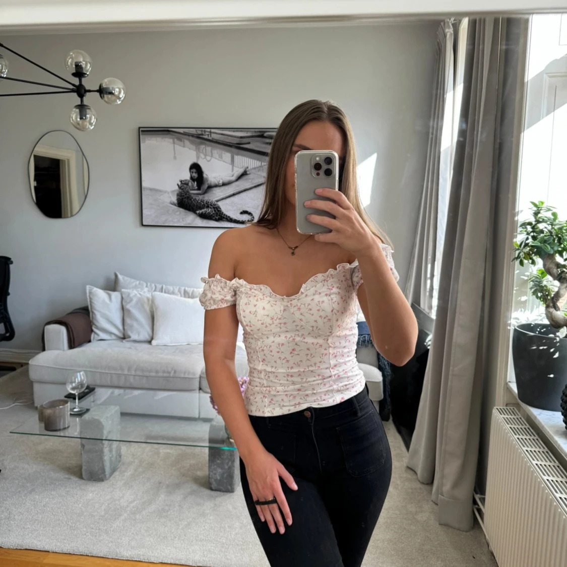 Blommig off shoulder topp - 90