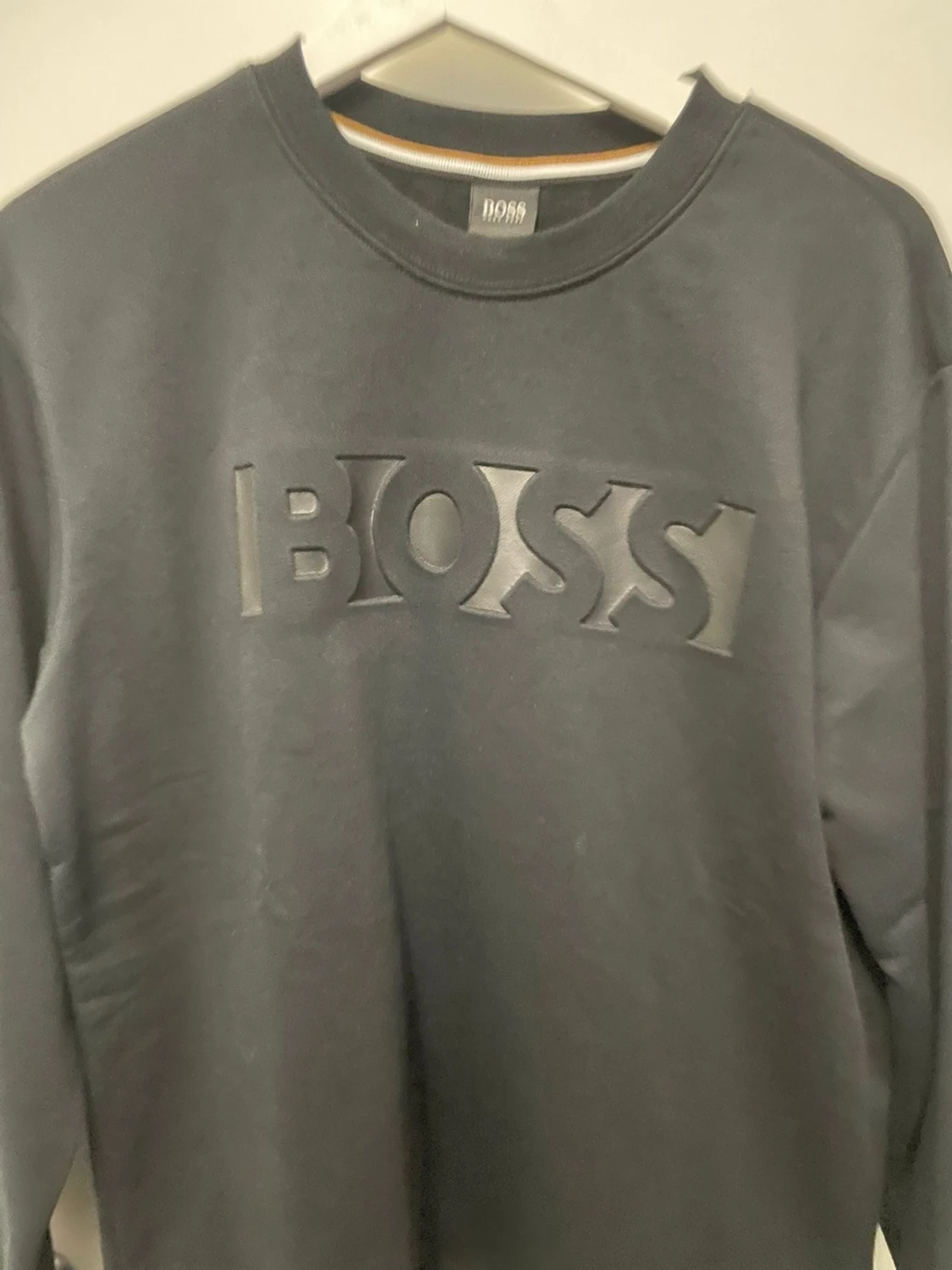 Svart sweatshirt från BOSS - 1