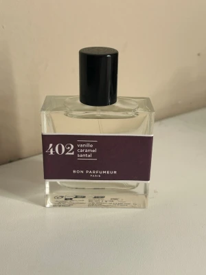 402 Vanilj parfym - En jätte god vanilj parfym från Bon parfumer (402), helt ny. Säljer pga av den inte var i min smak. Nypris 599kr 30ml skriv för frågor ❤️