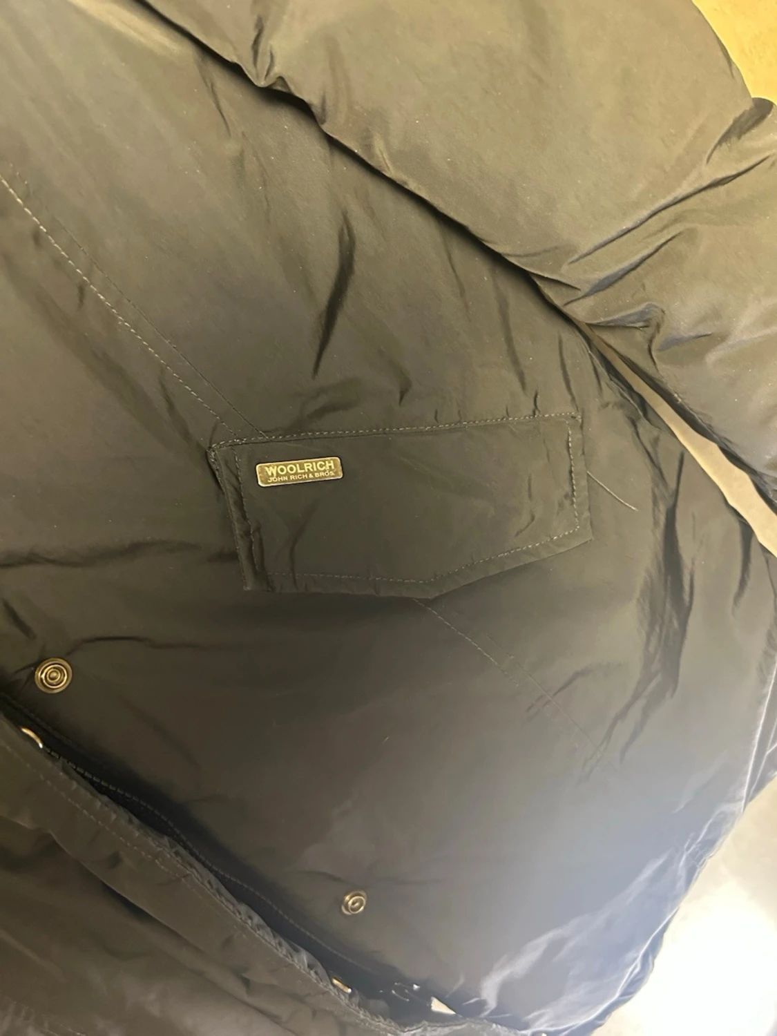 Svart parkas från Woolrich - 2