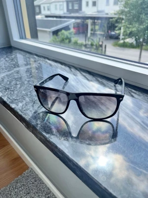 RayBan - Tjenareee! Säljer mina Rayban Boyfriend knappt använda och är som helt nya! 