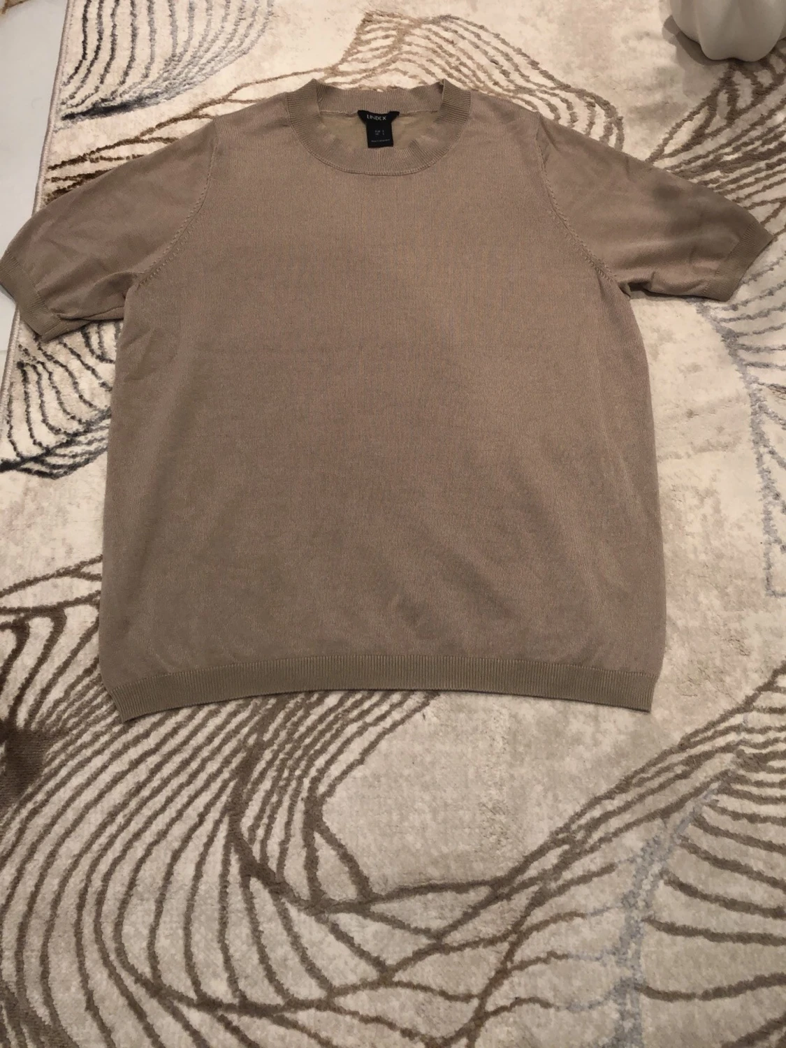 Beige kortärmad tröja från Lindex - 1
