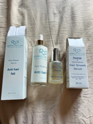 Hair growth serum + anti hair fall, Skinsecretlab - Otroligt bra produkter för hair growth och anti hair fall som kombineras tillsammans. Hade gärna behållt men behöver sälja då jag har för mycket produkter. Nypris 520 kr. Se bilderna noga för att se ungefär hur mycket som är kvar