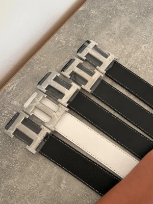 Bälten  - Alla är 110cm. 300kr/st. Helt nya. Skriv till mig vid intresse