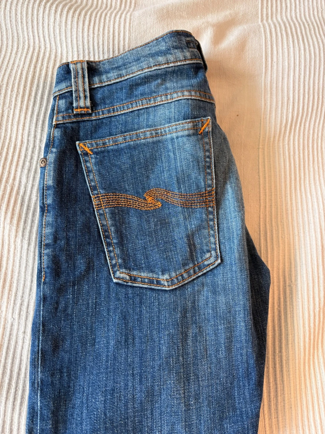 Blå jeans från Nudie Jeans Co