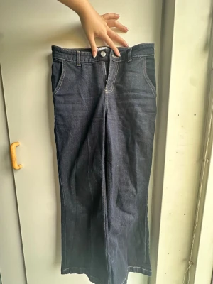 Mörkblå bootcut jeans  - Petite jeans 