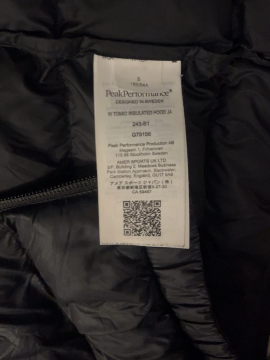 Svart dunjacka från Peak Performance - 4
