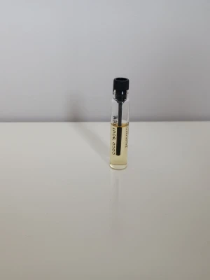 Coco 'bout you parfymprov - Coco 'bout you från Essnce.