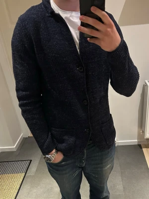 Massimo Dutti kofta | M  - Skön kofta från Massimo Dutti | inga defekter och normal i storleken | skriv om du har frågor | ⭐️