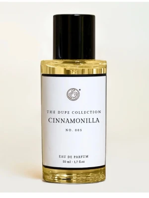 Cinnamonilla curiosa tester - Säljer en 2ml tester av denna, har endast sprutat 1 gång 🩷       Toppnoter: Kanel, Kardemumma,       Apelsinblomma och Bergamott.  Hjärtnoter: Bourbonvanilj och Elemi.  Basnoter: Pralin, Mysk, Ambroxan och Guajakträ.