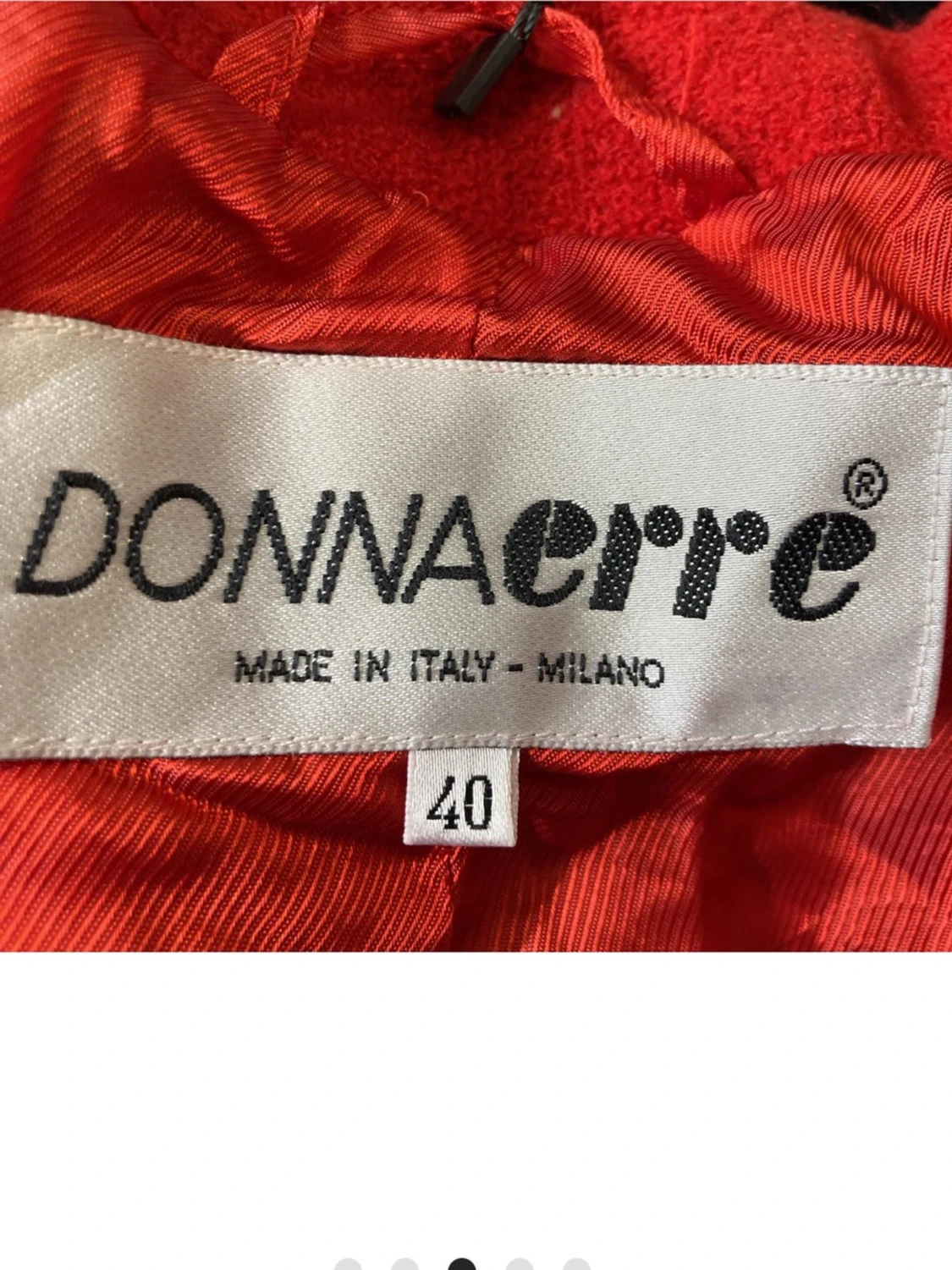 Röd kavaj med svarta slag - 2