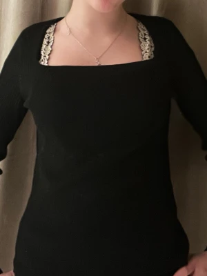 hm tröja - Söt h&m tröja🖤