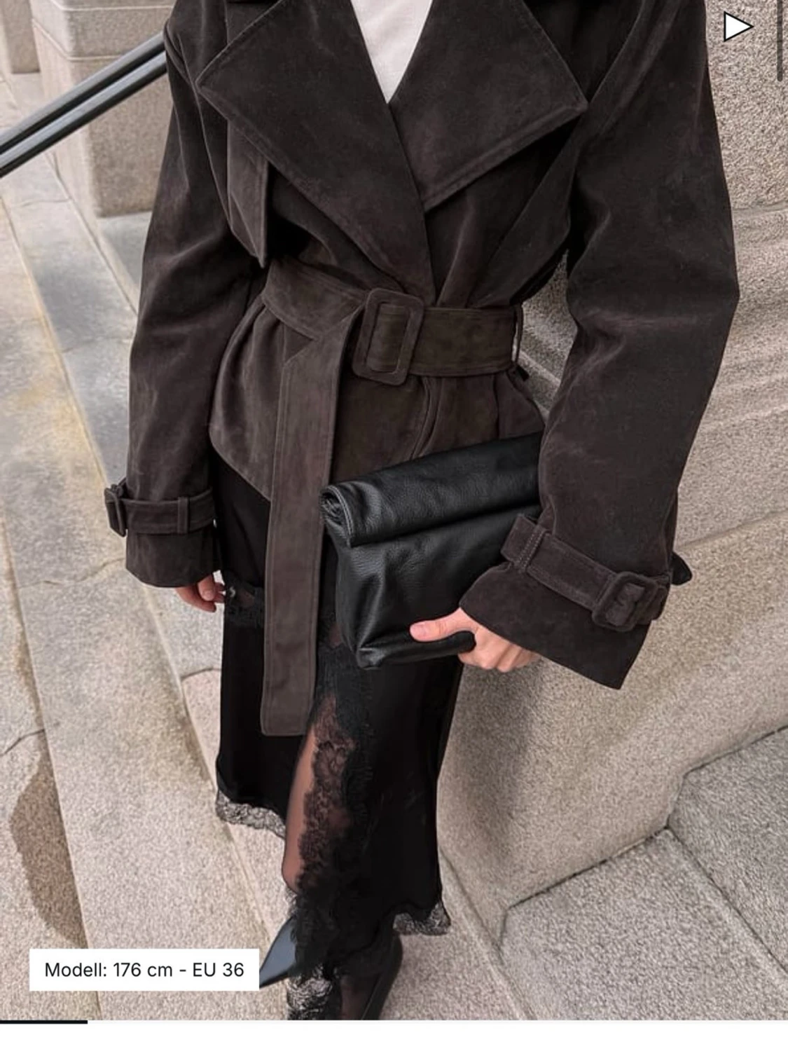 Kort trenchjacka i fuskmocka