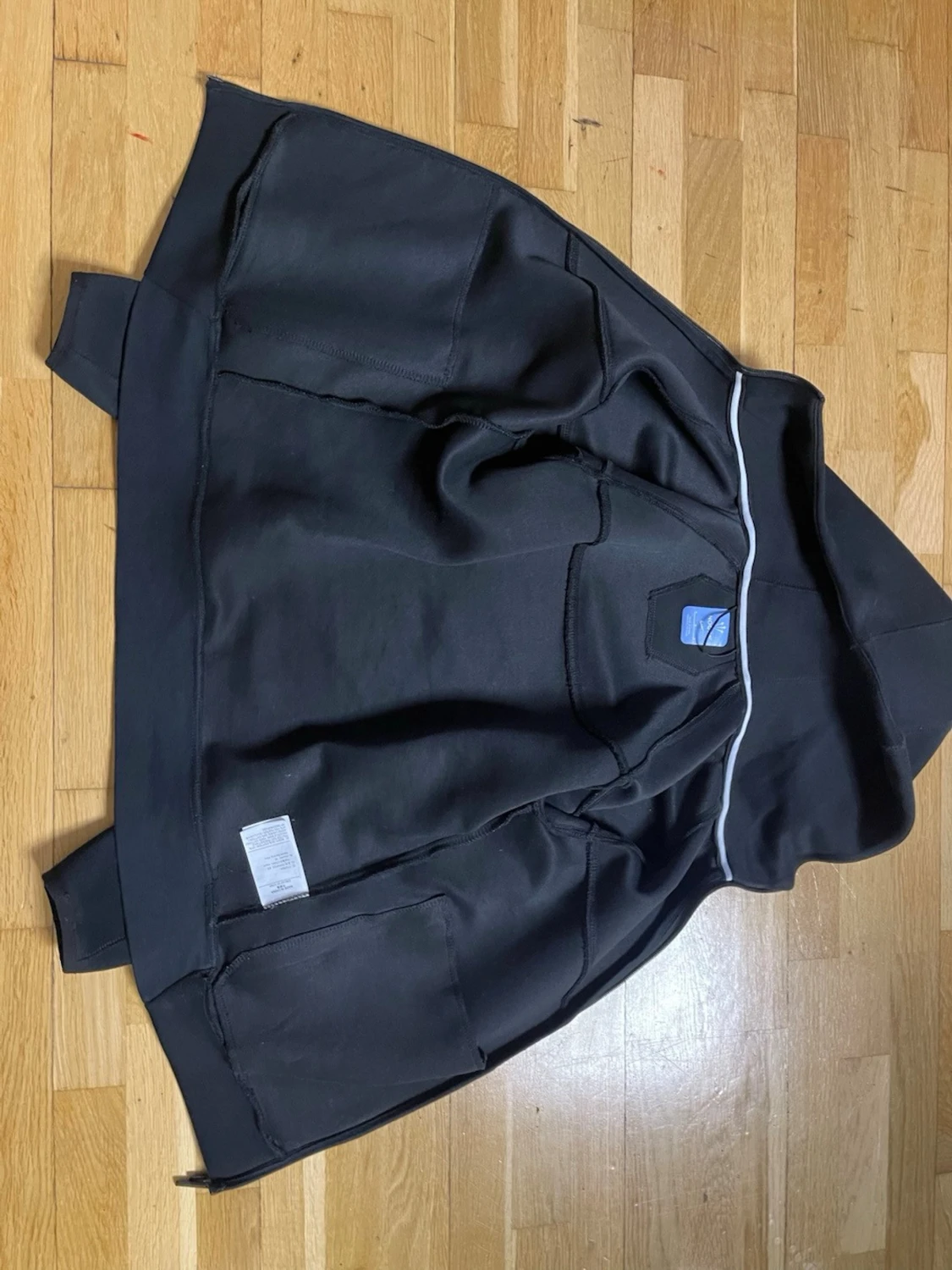 Svart Nike hoodie med dragkedja - 1