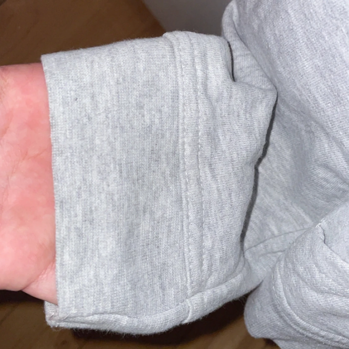 Grå hoodie med dragkedja från 157 - 3