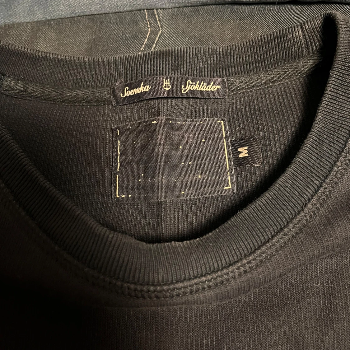 Svart tröja från Sorekno Sjökläder - 2