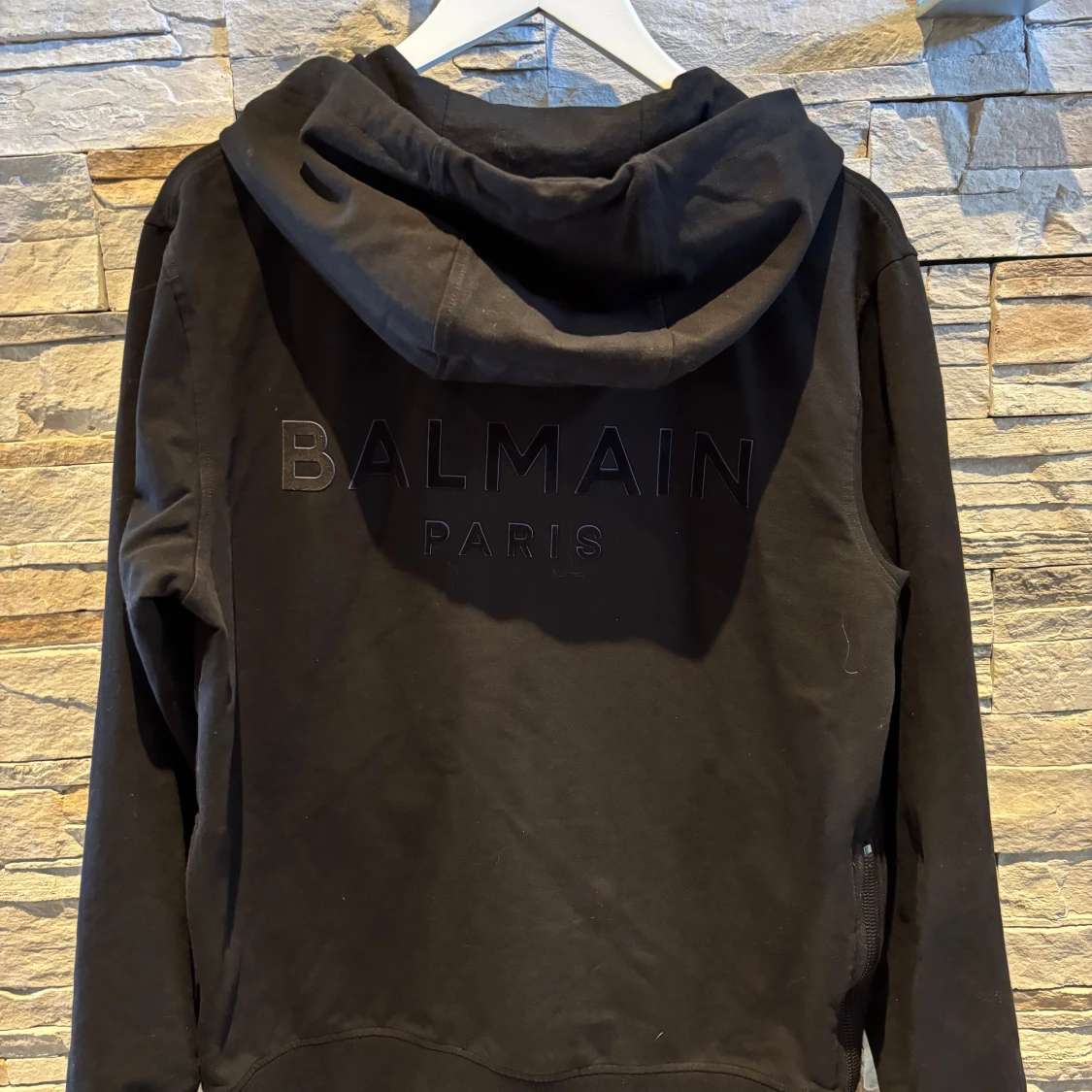 Svart hoodie med dragkedja från Balmain - 1
