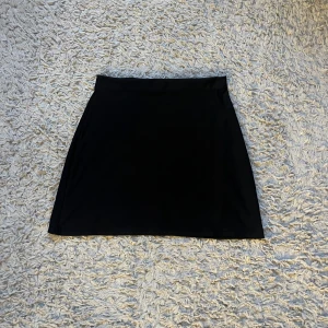 mini kjol  - jättefin tight mini kjol 