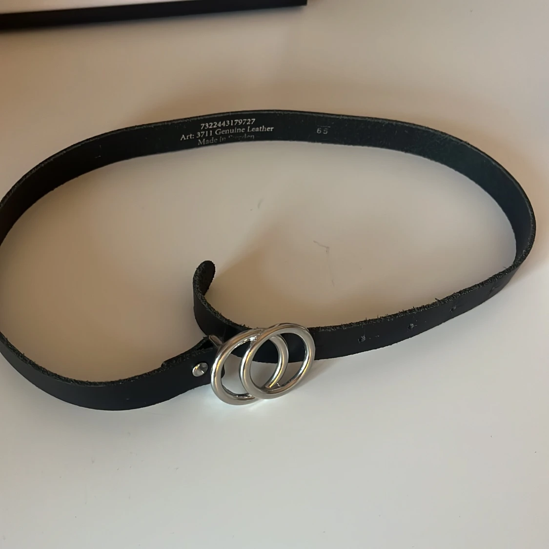 Svart och silvrigt bälte/skärp - 1