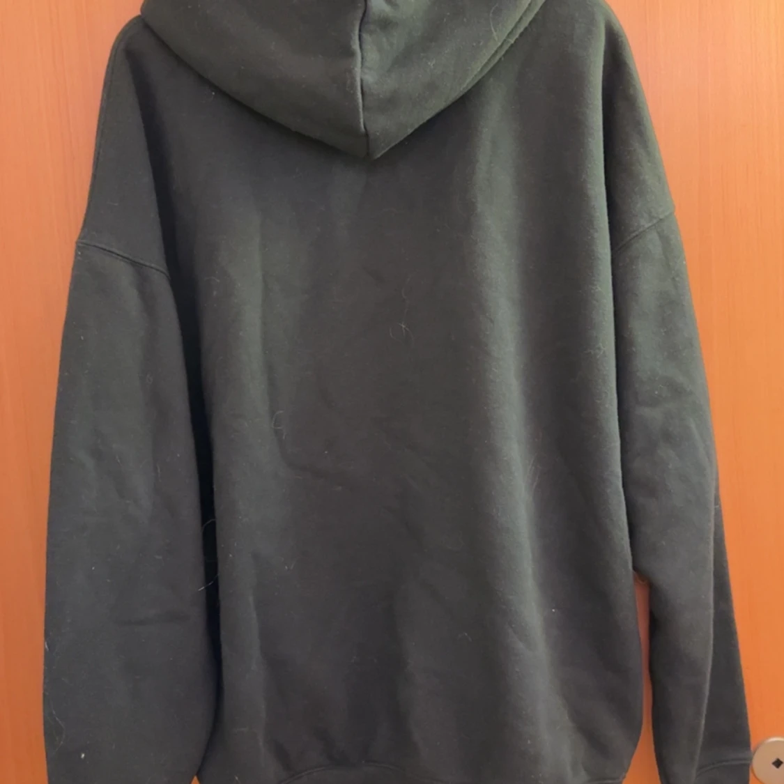 Svart oversized hoodie från FSBN - 1
