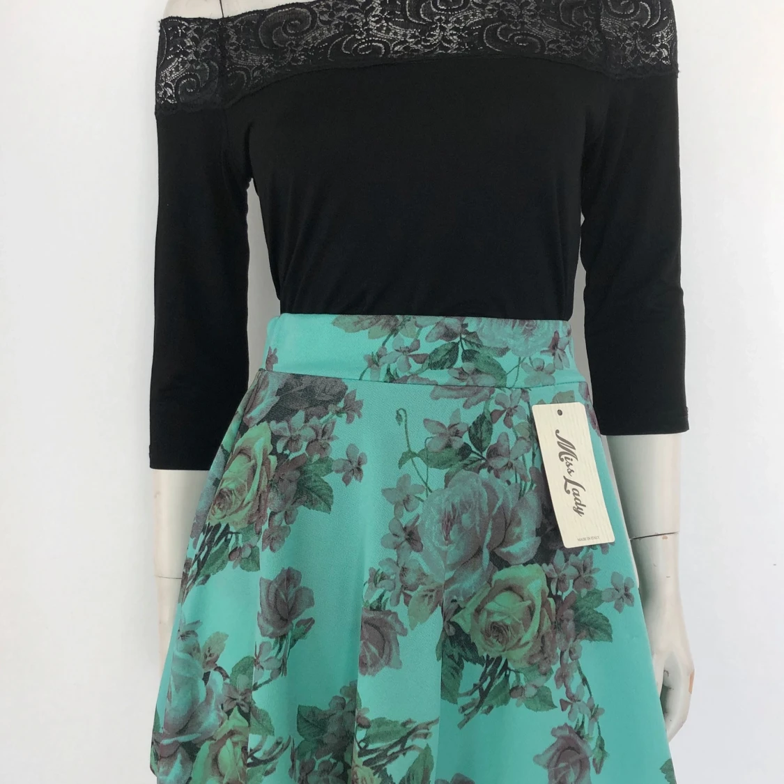 Kjol i onesize med resår i midjan