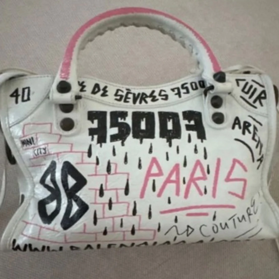 Balenciaga grafitti mini bag 24 cm  - 1
