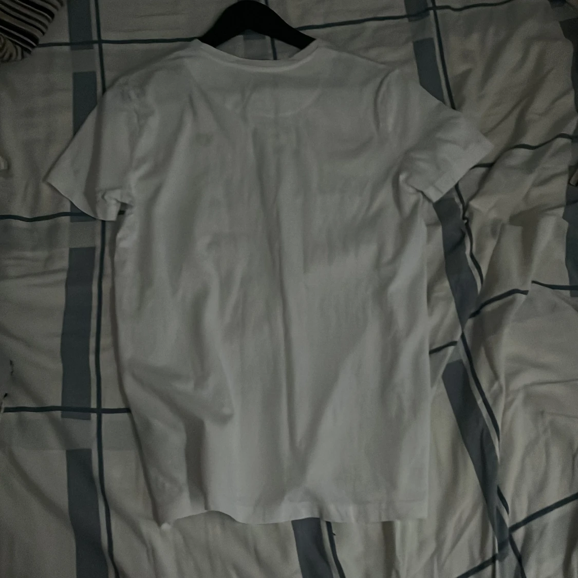 Vit t-shirt från Lyle & Scott Junior OBS köparen står för frakt  - 2