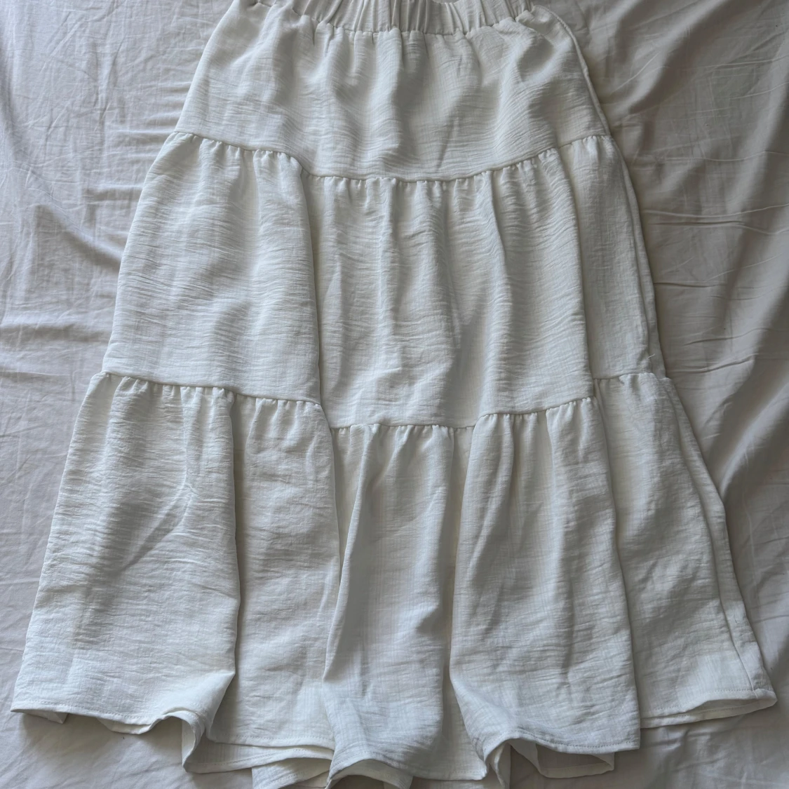 Vit volangkjol från SHEIN