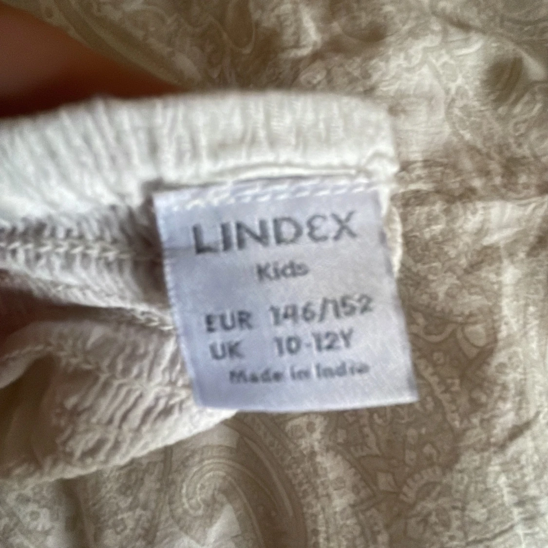 Vit spetsdetaljerad linnetopp Lindex - 2