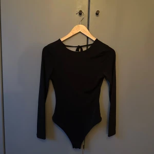 Svart body - Jätte fin body, bra kvalite💕