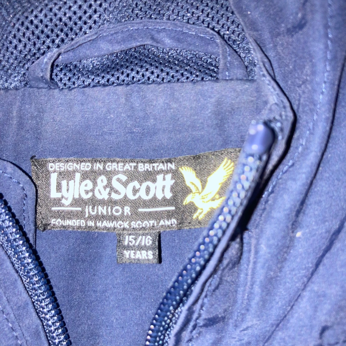Blå vindjacka från Lyle & Scott - 1